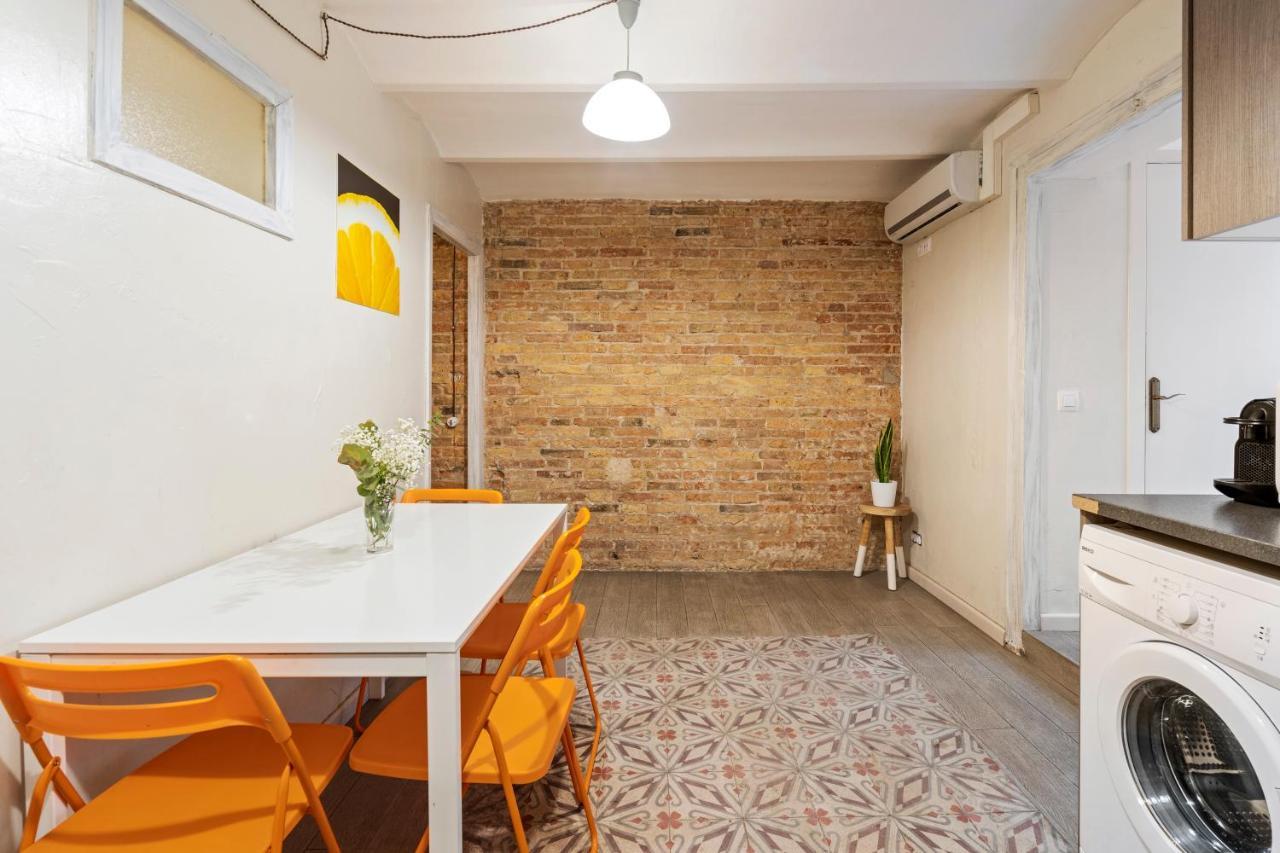 Flateli Poble Sec Apartment Barcelona Ngoại thất bức ảnh